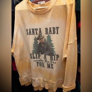 Bleached Sweater XXL EUC
CHRISTMAS RIP